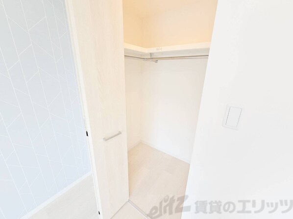 ガーデンクォーツ摂津正雀の物件内観写真